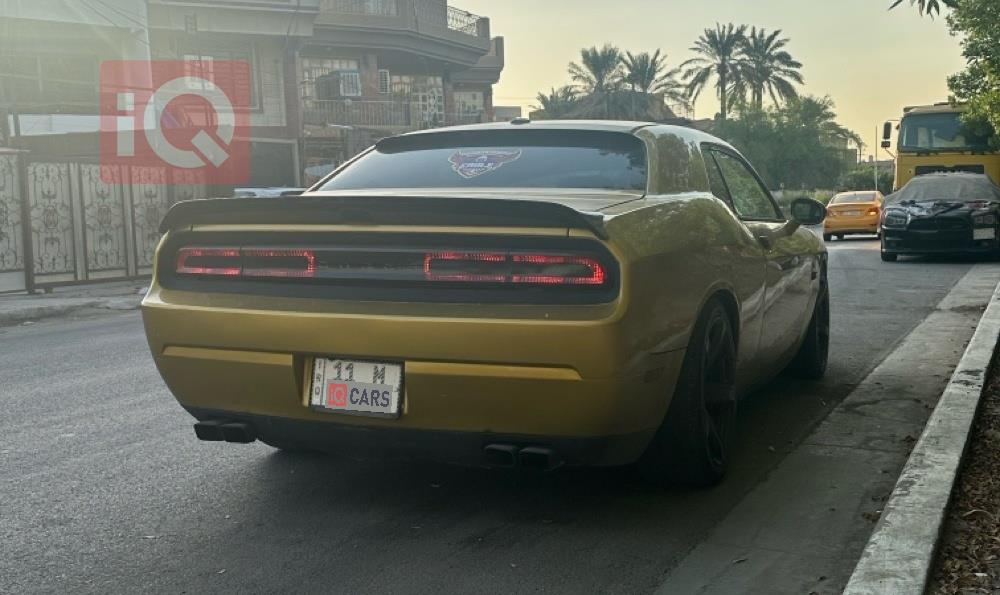 Dodge Challenger